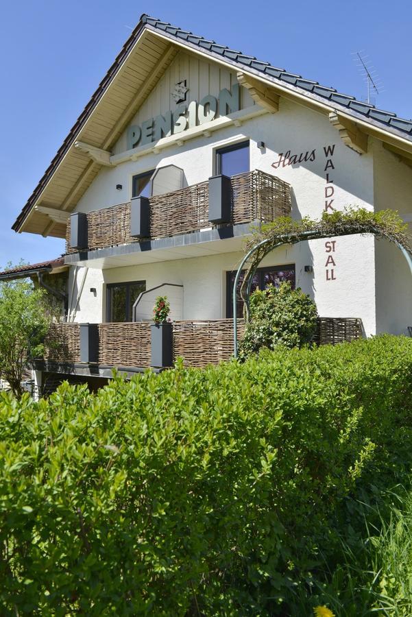 Pension Waldkristall フラウエナウ エクステリア 写真
