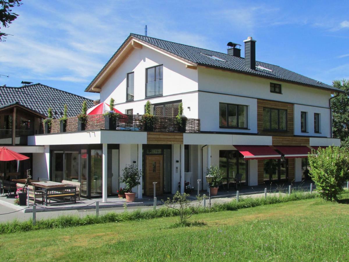 Pension Waldkristall フラウエナウ エクステリア 写真